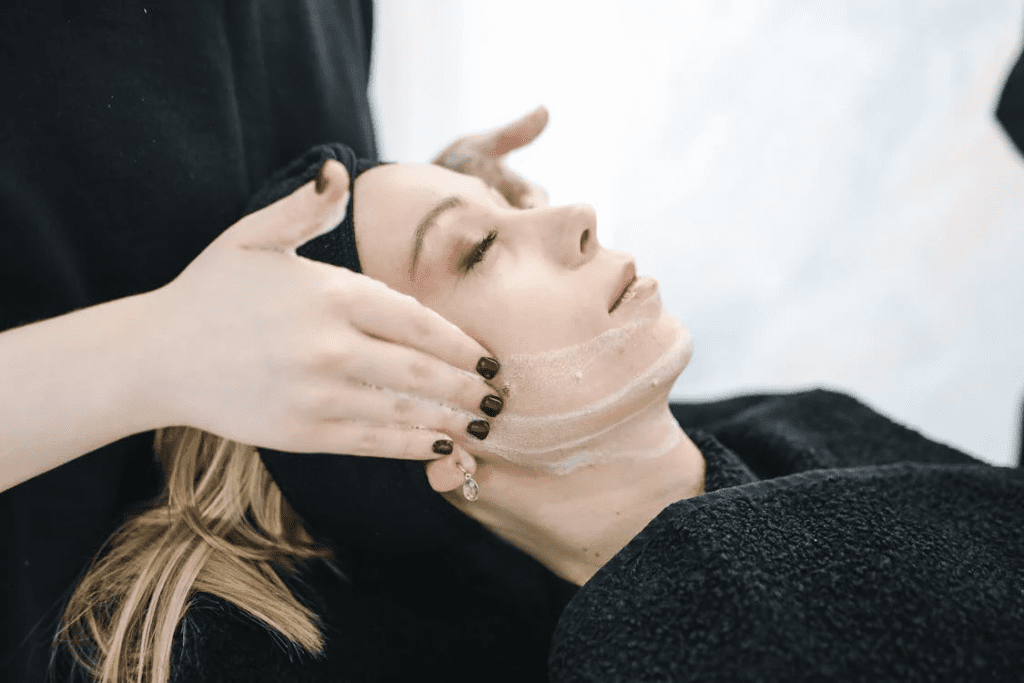 Top 10 CBD Creams for Skincare in 2024 ssss